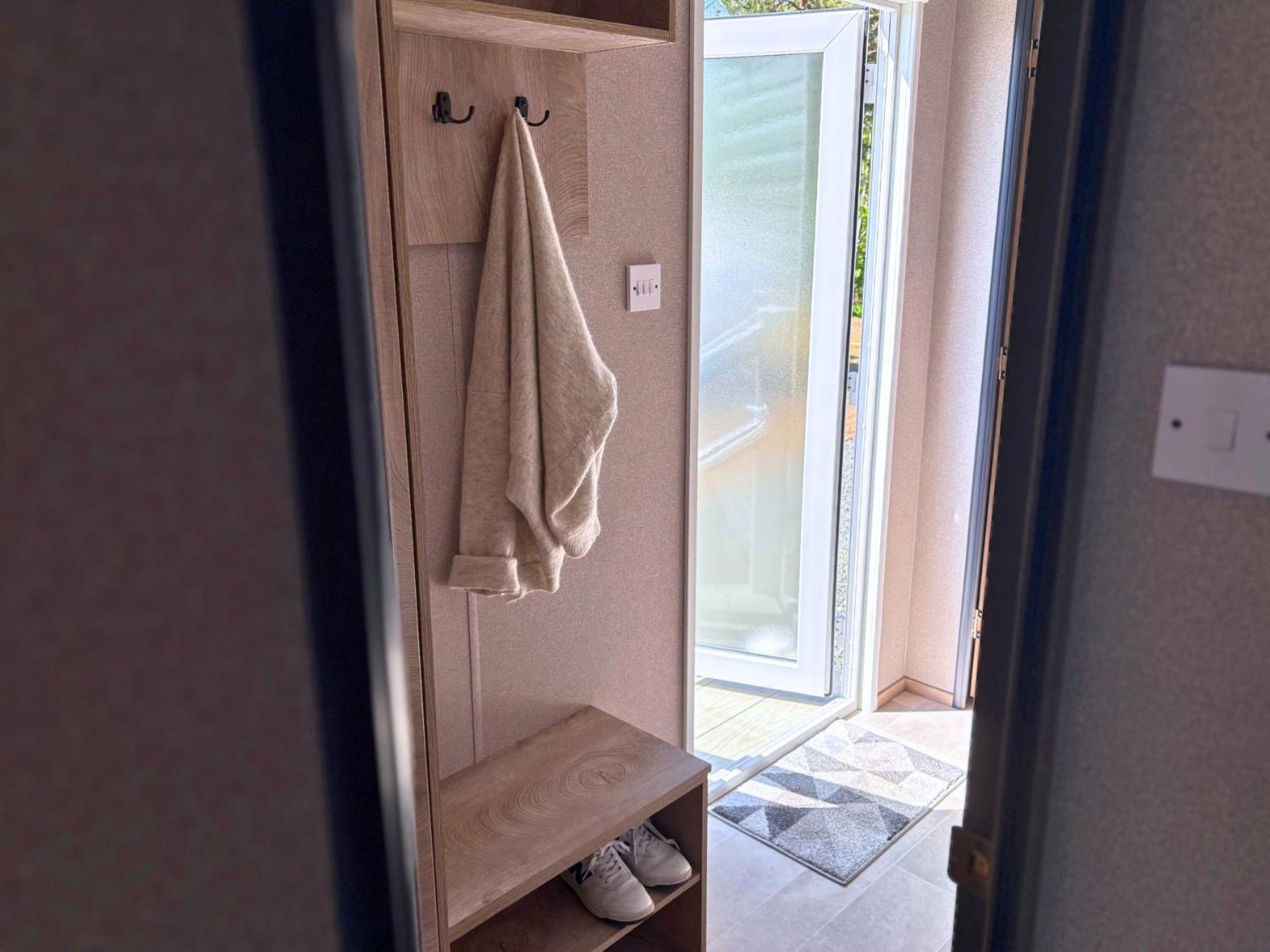 Linwater Caravan Park - Luxury Lodges And Static Caravans Near Edinburgh Newbridge  Exterior photo