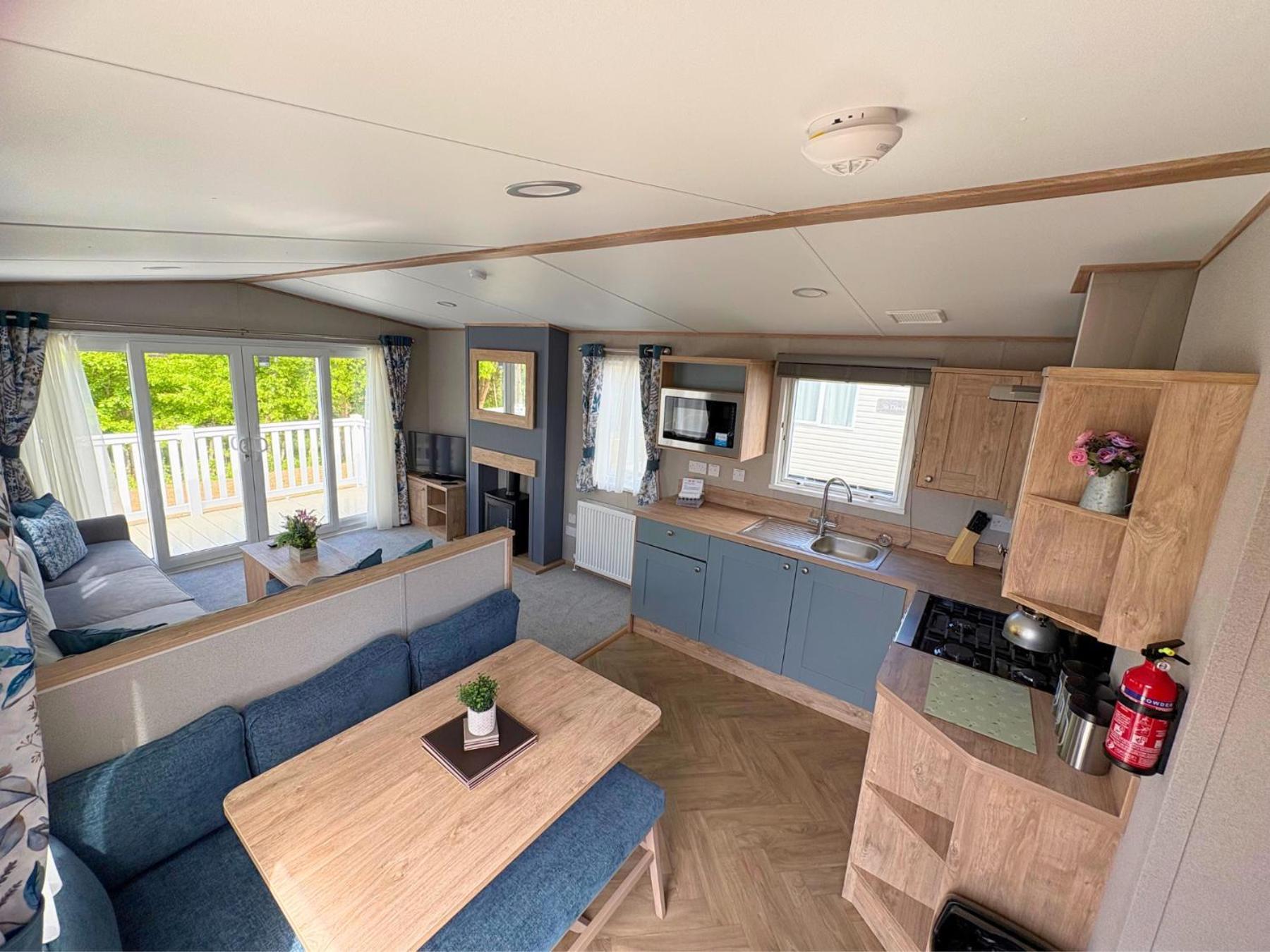Linwater Caravan Park - Luxury Lodges And Static Caravans Near Edinburgh Newbridge  Exterior photo